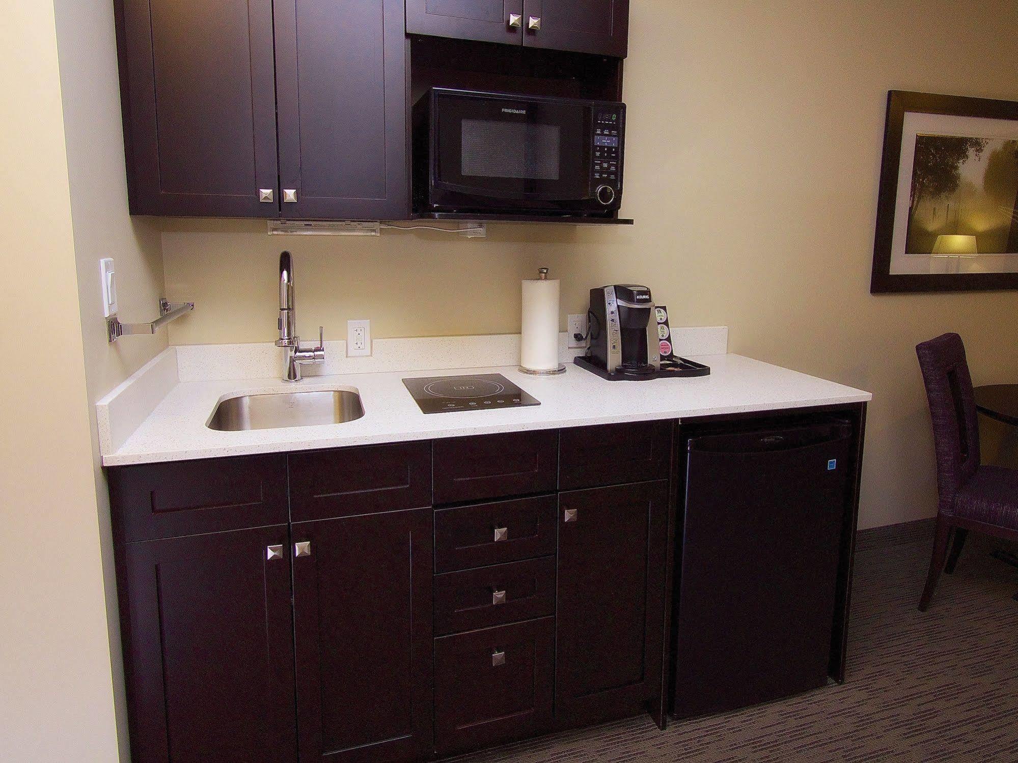 Hotel The Kanata By Bcminns Blairmore
