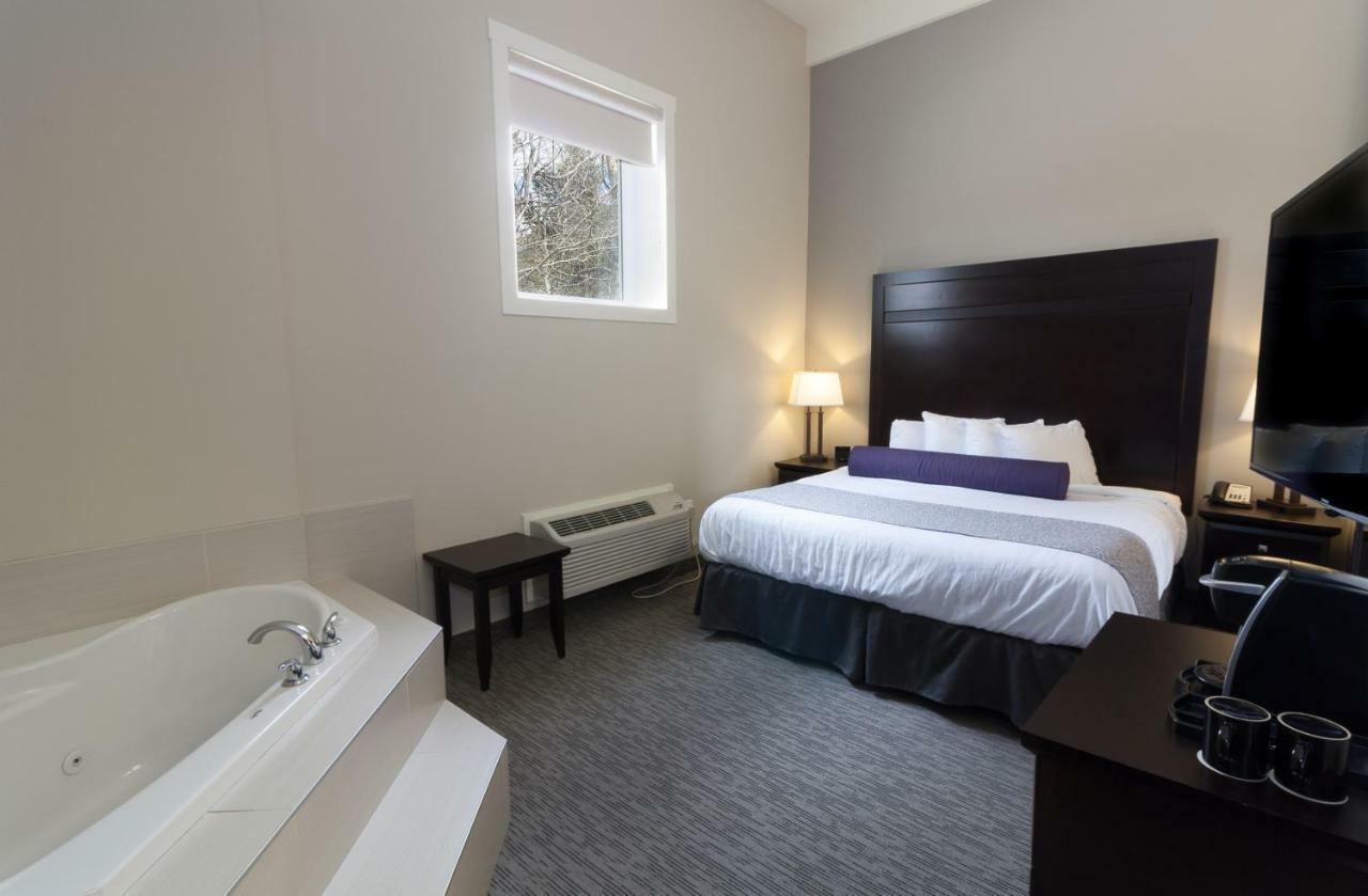 The Kanata By Bcminns 3* Blairmore